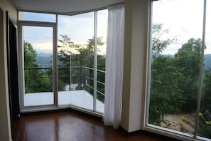 Interior detail - W Residence Kandy (Kandy)