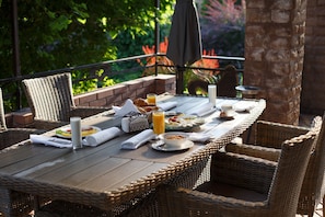 Déjeuner continental gratuit