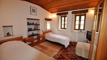Villa, 2 Bedrooms | 2 bedrooms, in-room safe, desk, soundproofing