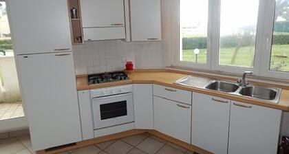 Sea view apartment M06