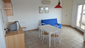 Departamento, 2 habitaciones | Servicio a la habitación