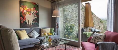 Duplex, 2 Bedrooms, Ensuite, Garden Area (Casa Emilio) | Living area