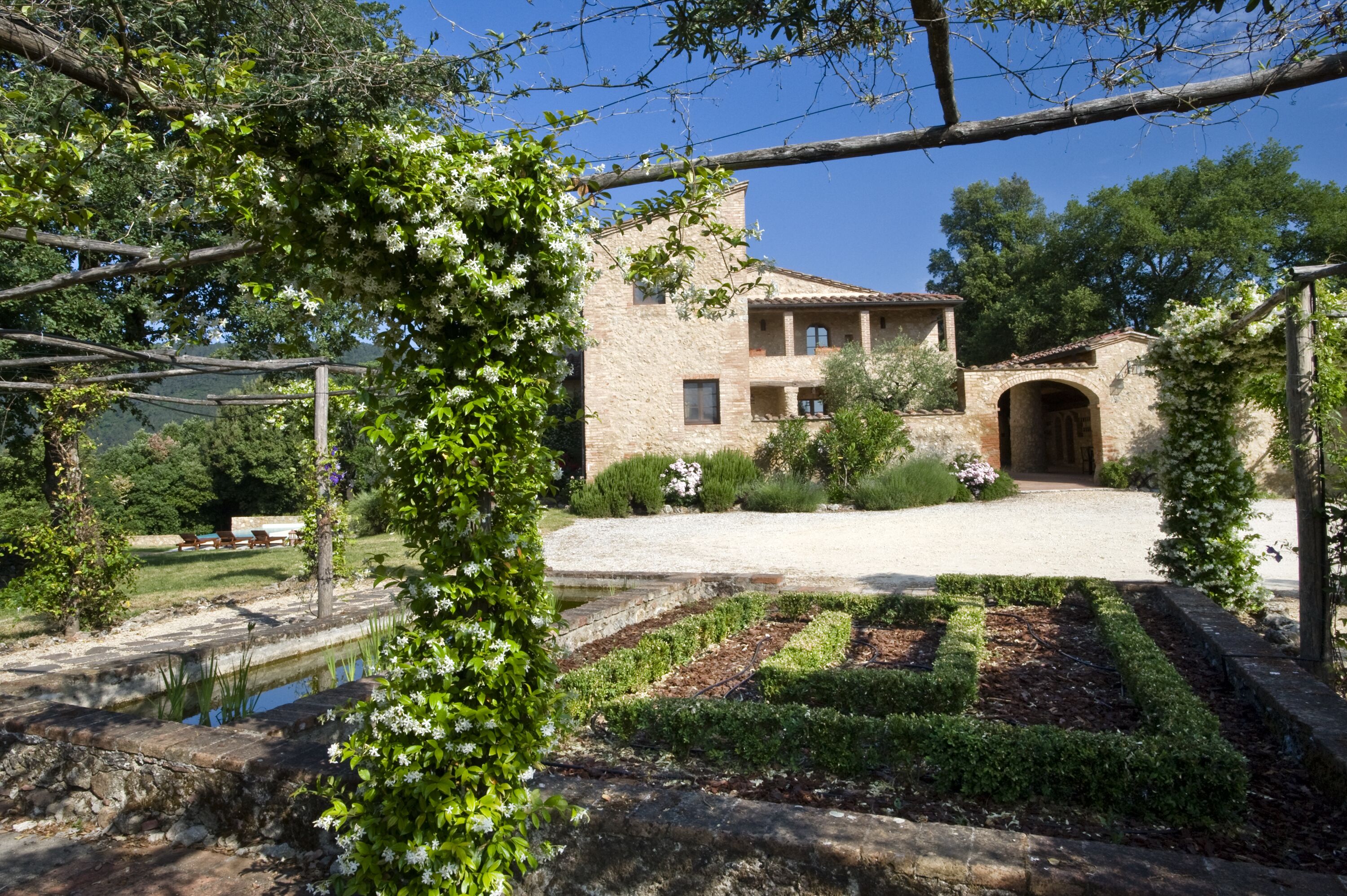 Villa Luxe (7 bedrooms, Villa Pipistrelli) | Vue sur le jardin
