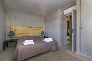 Suite | In-room safe, individually decorated, individually furnished - N1 Hostel Apartments & Suites (Santarém)