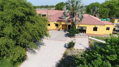 Maun Executive Inn