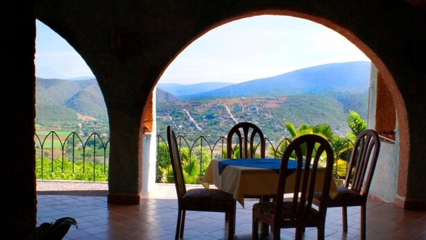 Outdoor dining - Piedras De Sol Solaris (Tlaltizapan)