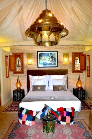 One thousand and night tent | Premium bedding, minibar, in-room safe, blackout curtains