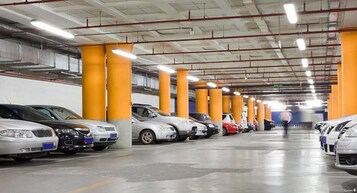 Valesiz otopark 