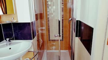 Double or Twin Room, City View | Premium bedding, minibar, in-room safe, desk