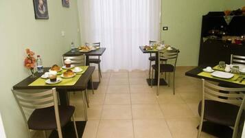 Desayuno diario por un coste adicional