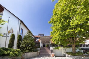 Exterior - Romantik Hotel Johanniter-Kreuz (Ueberlingen)