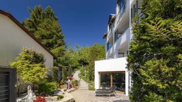 Körperbehandlungen, Warmsteinmassagen