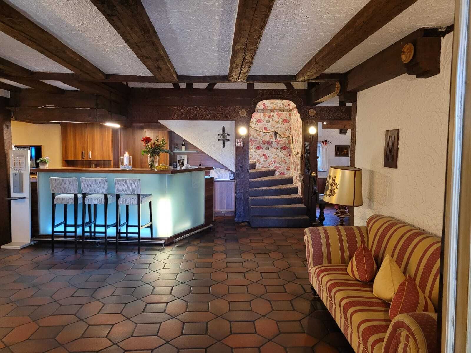 Lunch and dinner served, local cuisine