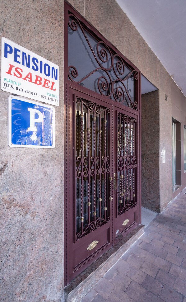 Façade de l’hébergement