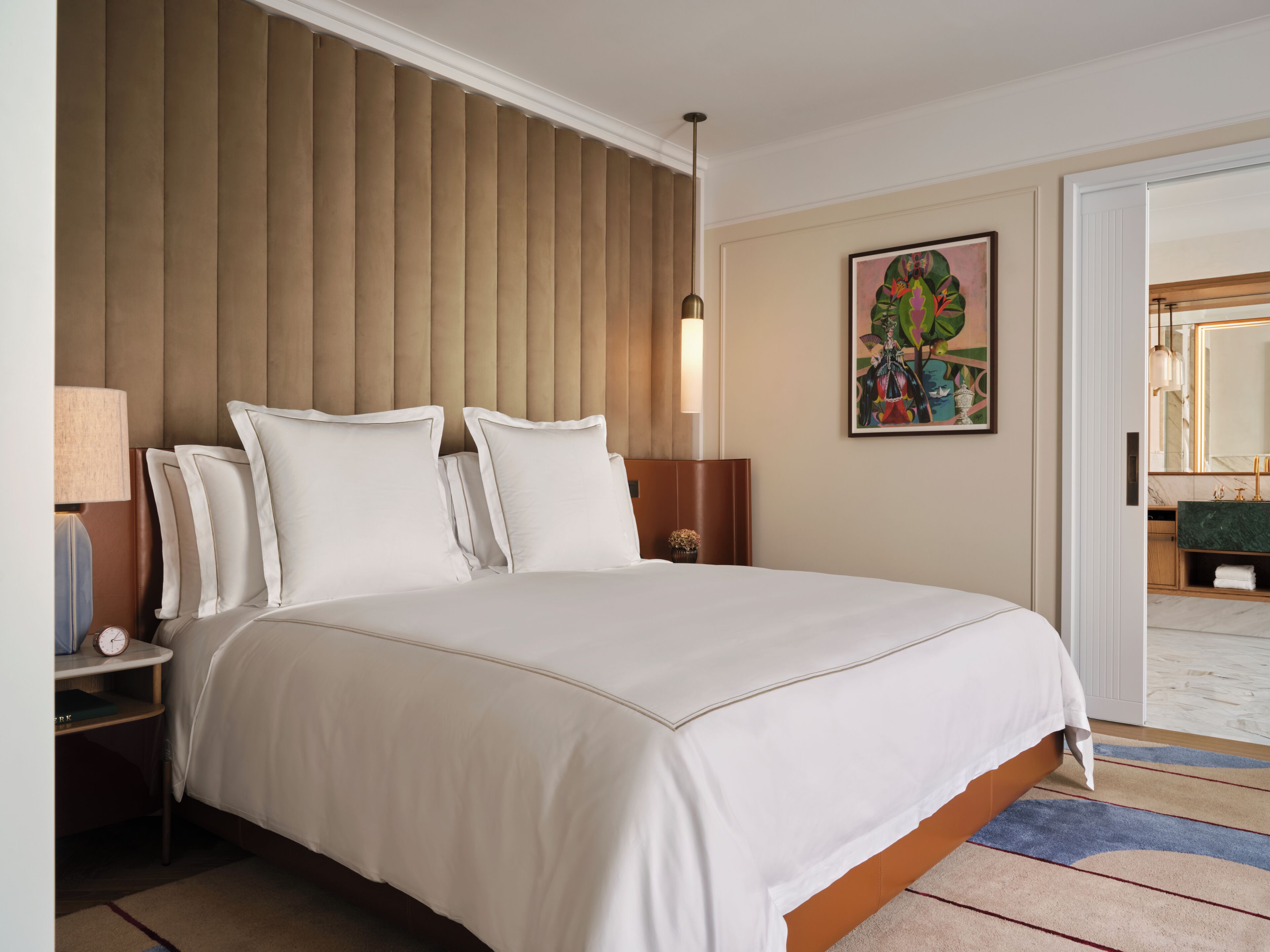 Premium bedding, down comforters, minibar, in-room safe