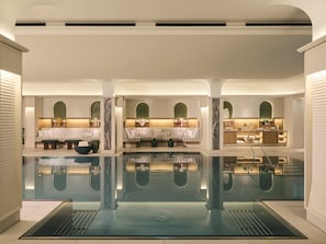 Indoor pool - Rosewood Munich (Munich)