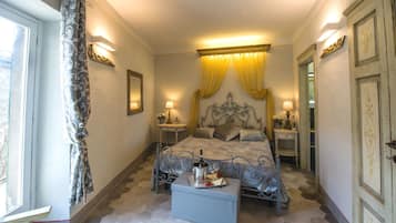 Apartment, 2 Bedrooms | 2 bedrooms, iron/ironing board, free cots/infant beds, free WiFi