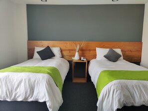 Standard Room, 2 Single Beds - Hotel Brisas Express (San Cristóbal de las Casas)