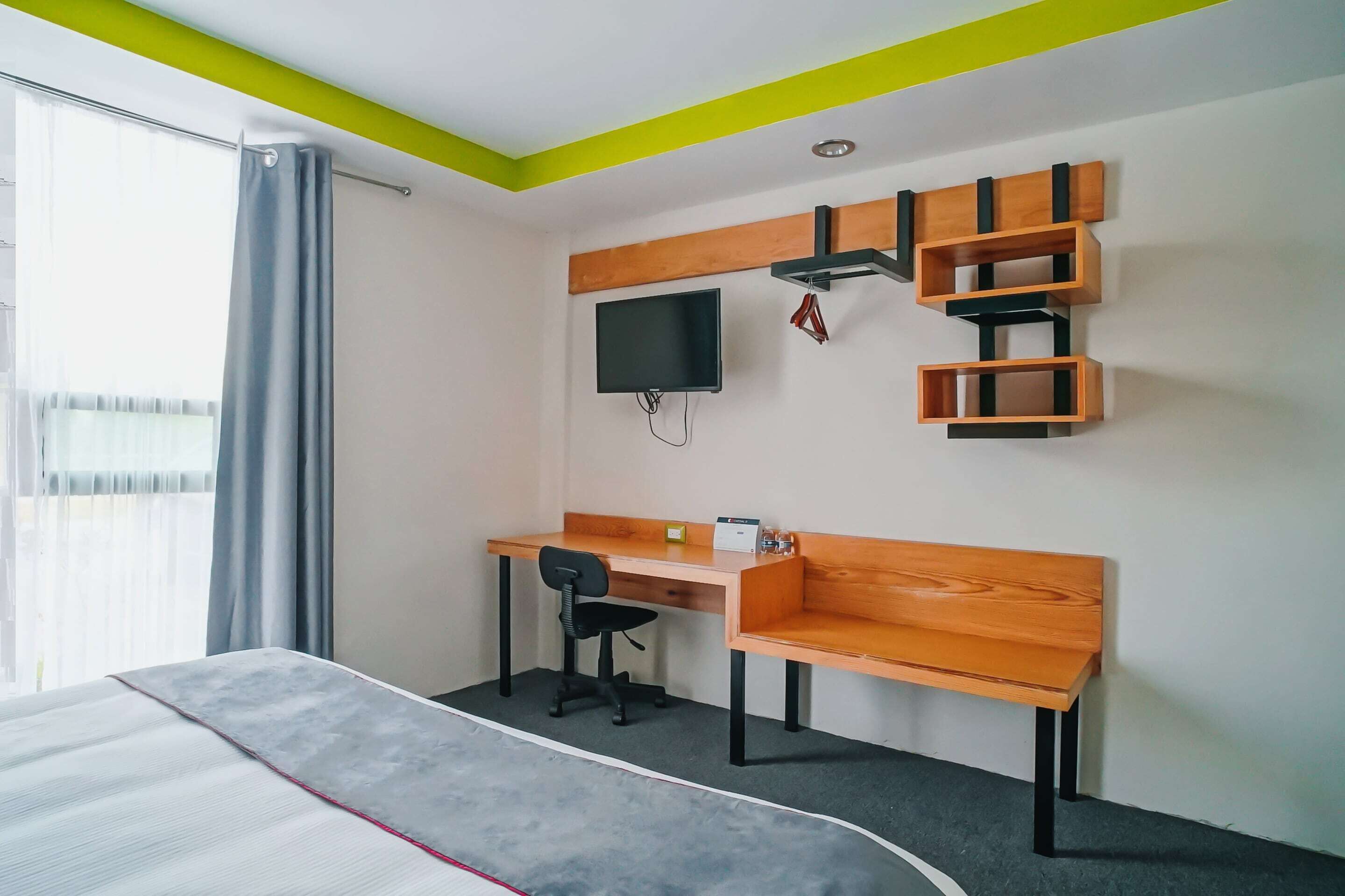 superior room | 1 bedroom, desk, iron/ironing board, free wifi