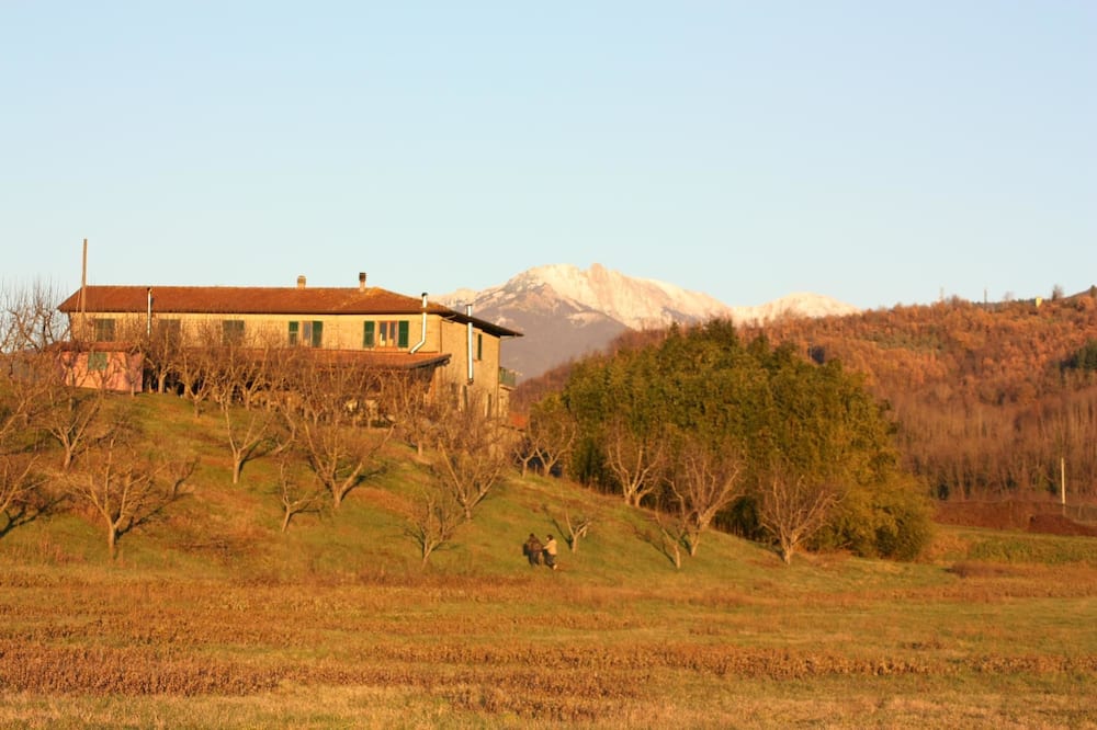 Agriturismo La Praduscella - Verrucola