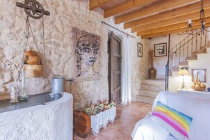 วิลล่า, 4 ห้องนอน, สระว่ายน้ำส่วนตัว | บริเวณนั่งเล่น | ทีวีจอแบน, เครื่องเล่นดีวีดี