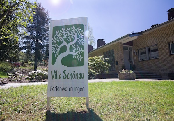 Interior entrance - Villa Schonau Apartment 2 in Bad Munstereifel (Bad Muenstereifel)