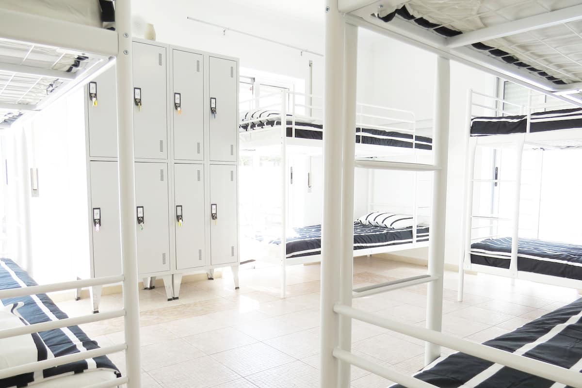 Bed in 8-Bed Mixed Dormitory Room | Iron/ironing board (on request), WiFi (free), bed sheets