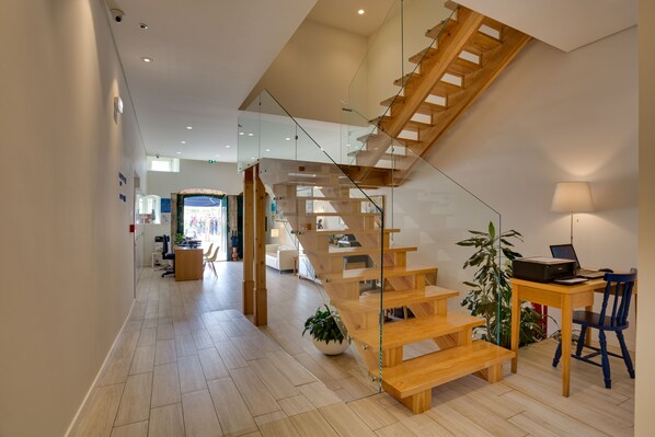 تفاصيل الفندق من الداخل