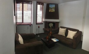 Televisión 32 pulgadas con canales de televisión por cable