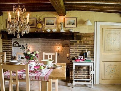 The Old Manor House B & B