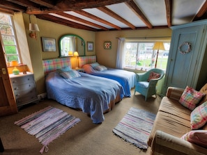 Chambre Premier avec lits jumeaux, salle de bain attenante