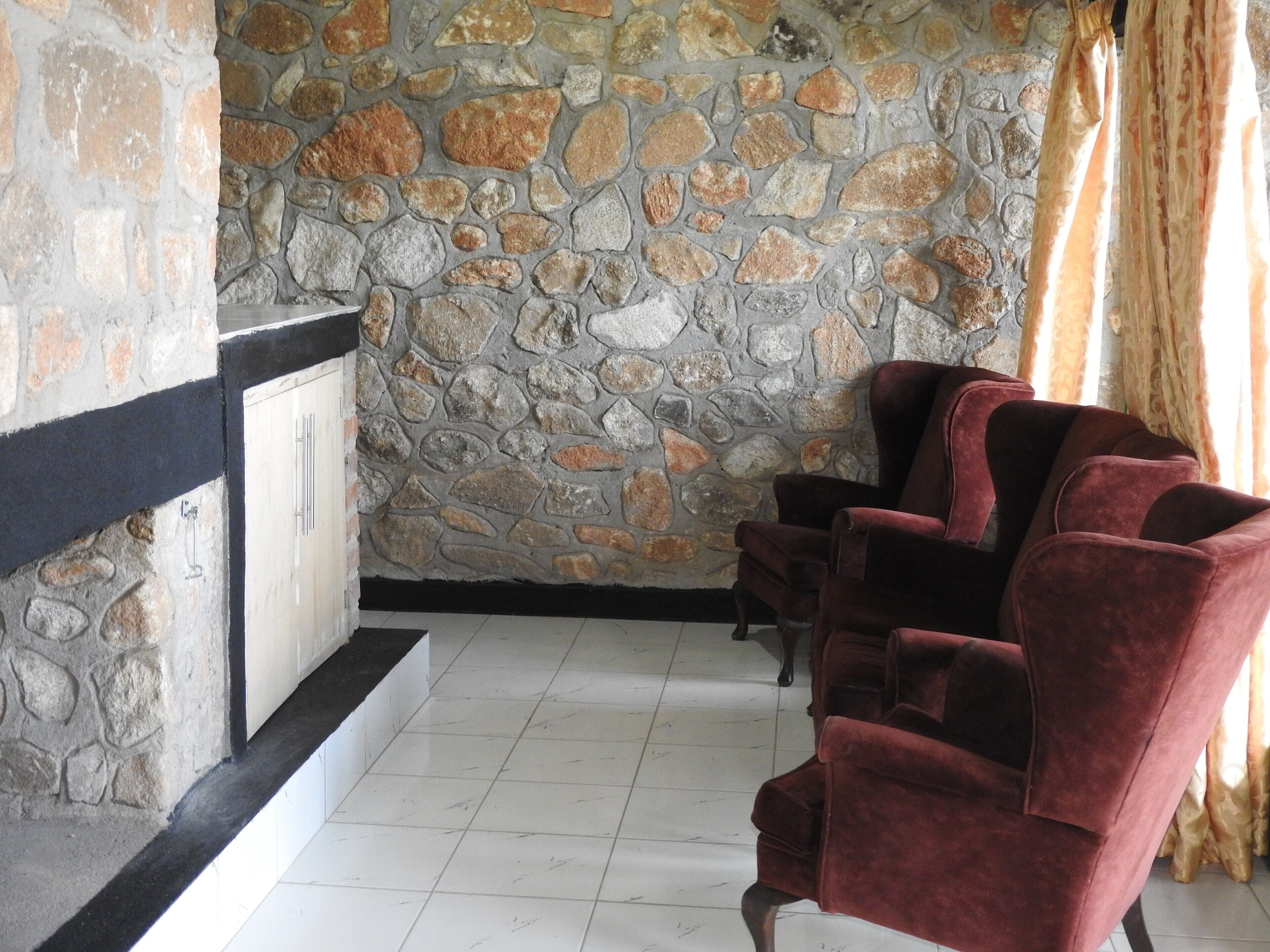 Basic-Ferienhaus, Seeblick (Zomwe) | Wohnbereich | Flachbildfernseher, Videospielkonsole