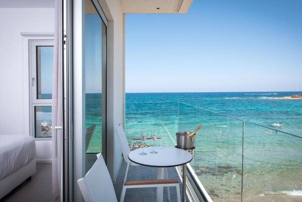 Junior Suite Sea View | Vue depuis le balcon