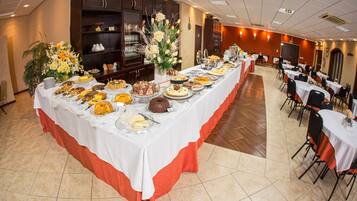 Petit-déjeuner buffet compris tous les jours