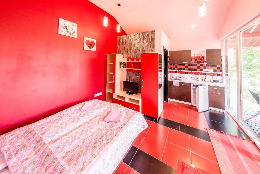 Cottage (Red) | Premium bedding, individually decorated, individually furnished