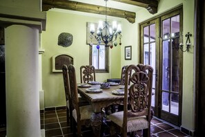 Restauration dans la chambre