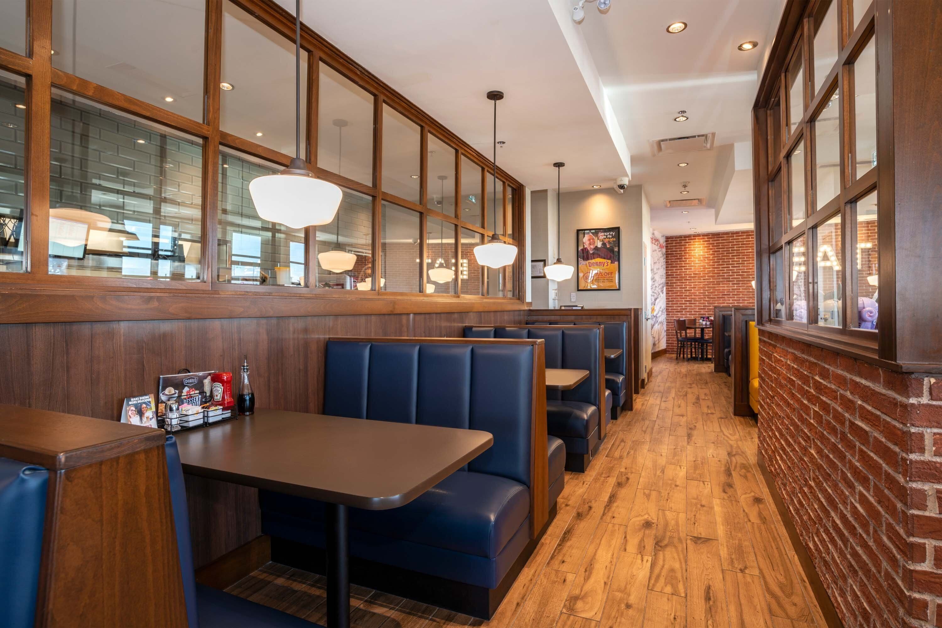 daily cooked-to-order breakfast for a fee