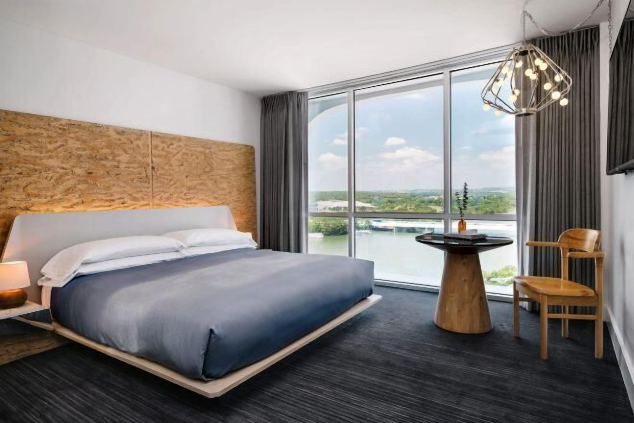 Literie de qualité supérieure, couette en duvet d'oie, minibar