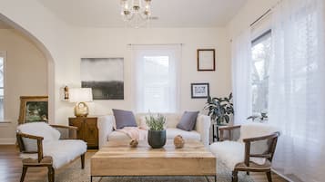 Classic House, 2 Bedrooms | Living room | Flat-screen TV, pay movies