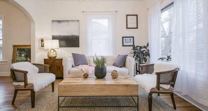 Simple Elegant Idaho Cottage