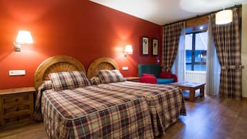 Coffres-forts dans les chambres, bureau, rideaux occultants