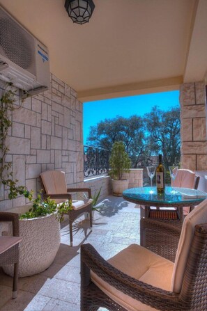 Comfort Apartment, 2 Bedrooms | Terrace/patio