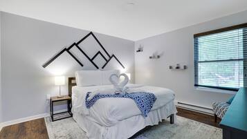 3 slaapkamers, een strijkplank/strijkijzer, gratis wifi, beddengoed