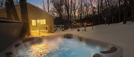 Bain à remous extérieur