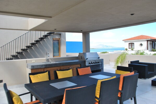 Sundeck - FN108-Loreto Bay-Beautiful Custom with Beach View (Loreto)