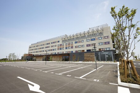Kawasaki King Skyfront Tokyu REI Hotel - Image 3