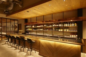 Bar (en la propiedad)