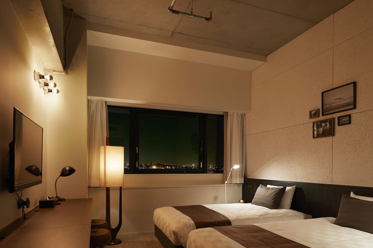 superior large twin room, non smoking (park side, 2nd~4th floor) | 1 bedroom, in-room safe, desk, laptop workspace