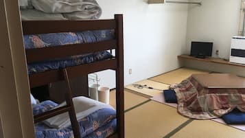 Western/Japanese Style Room, Shared Bathroom