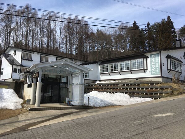 Front of property - Kitashiga Lime Light (Yamanouchi)